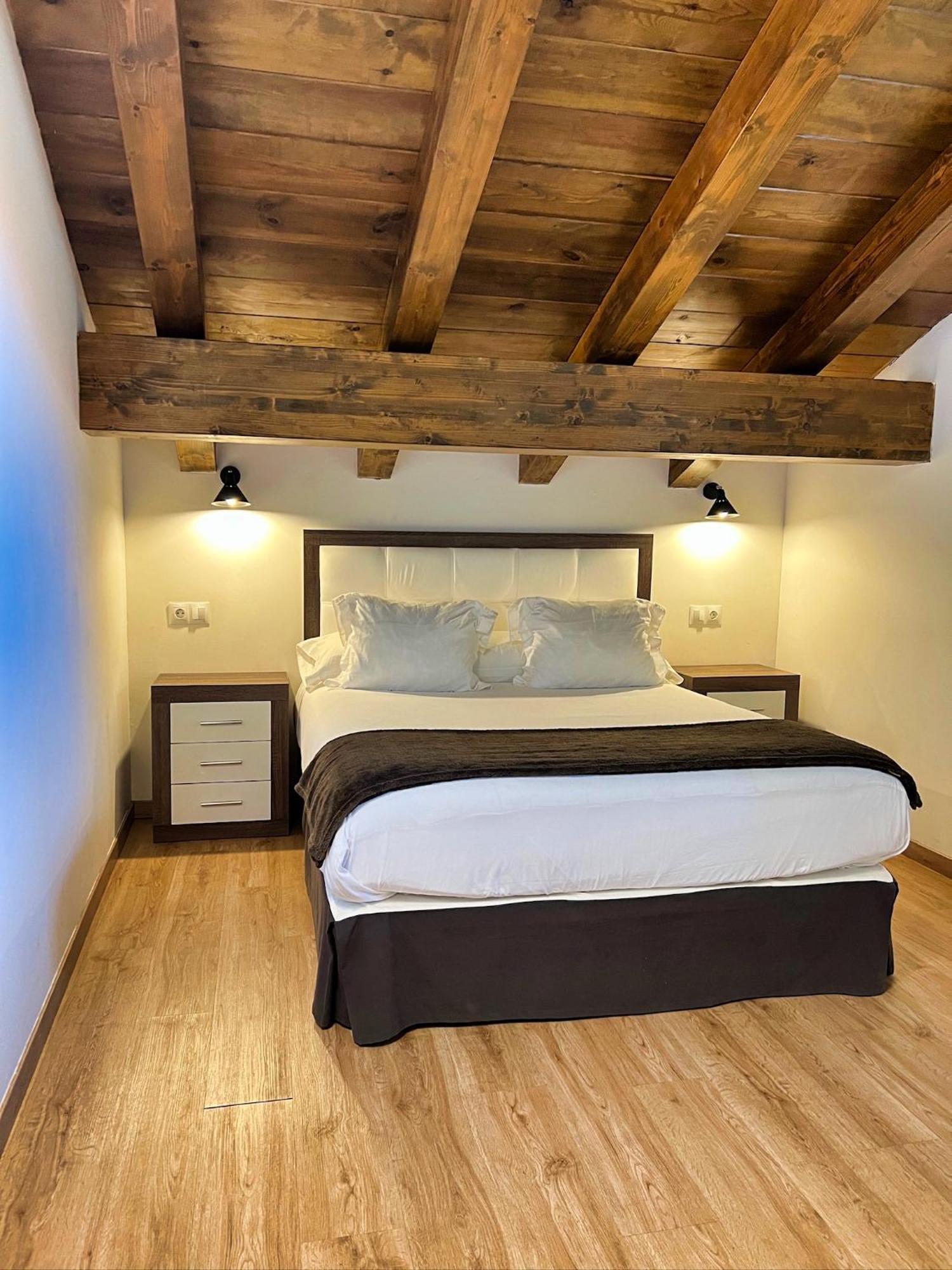 Apartamentos Spa Casco Historico De Isla - Alojateisla Phòng bức ảnh